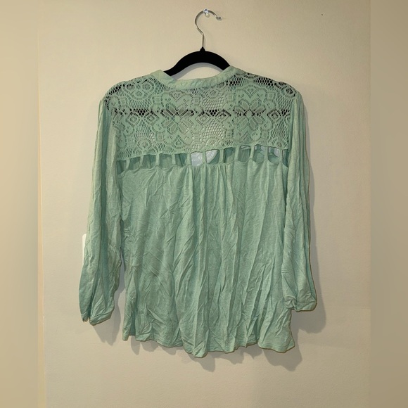 Large Charlotte Russe Blouse Top - Picture 5 of 7